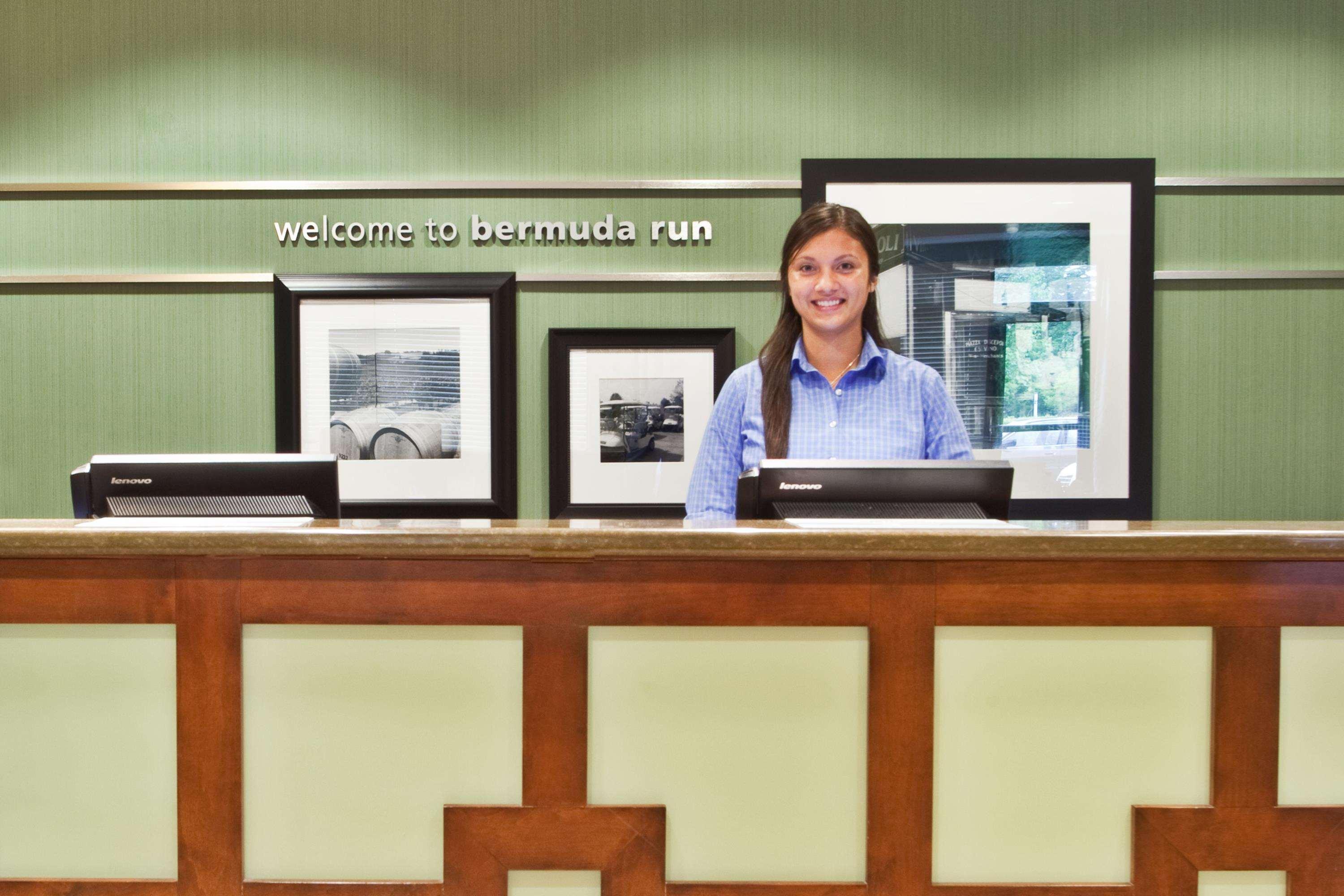 Hampton Inn Bermuda Run / Advance Eksteriør bilde