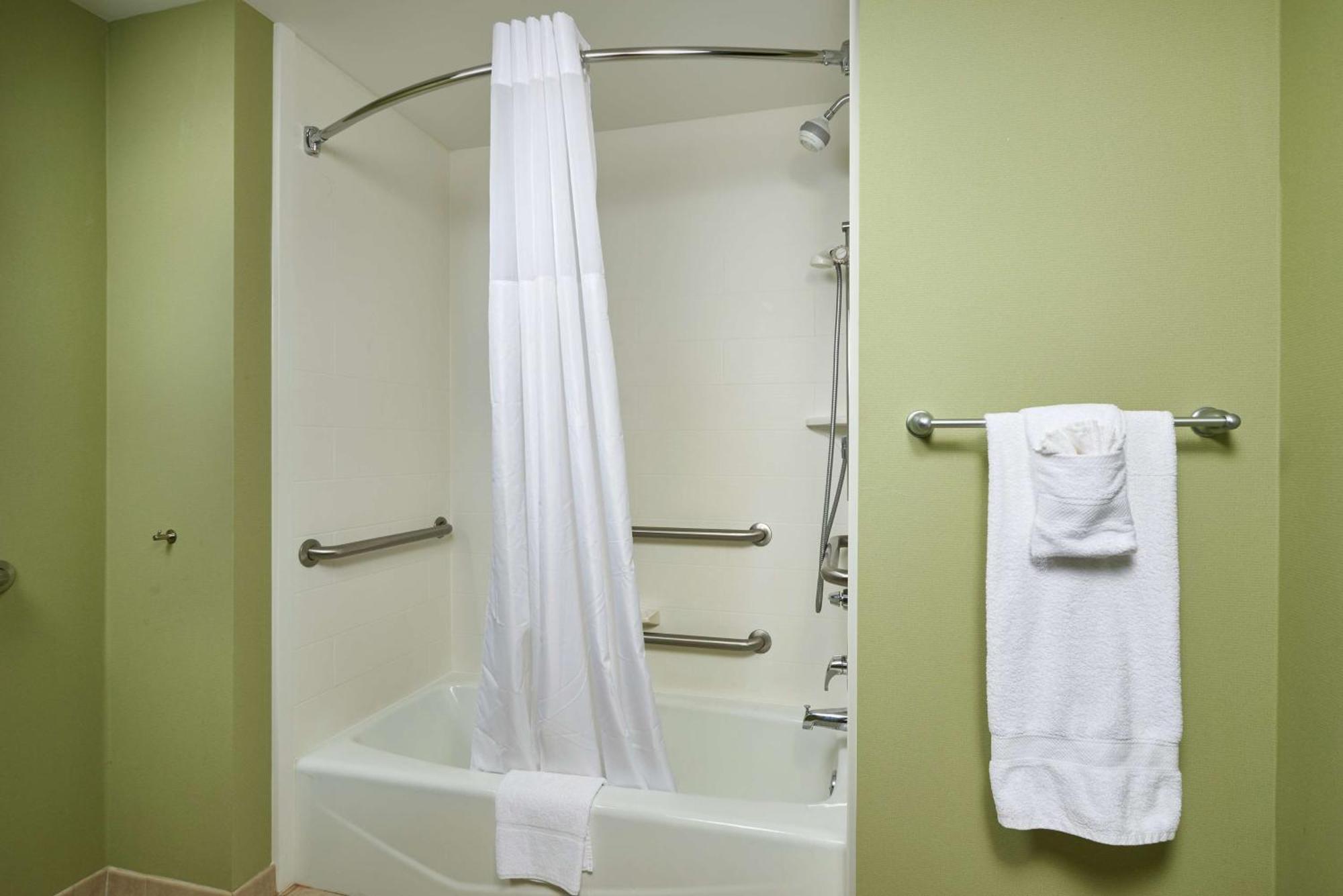 Hampton Inn Bermuda Run / Advance Eksteriør bilde