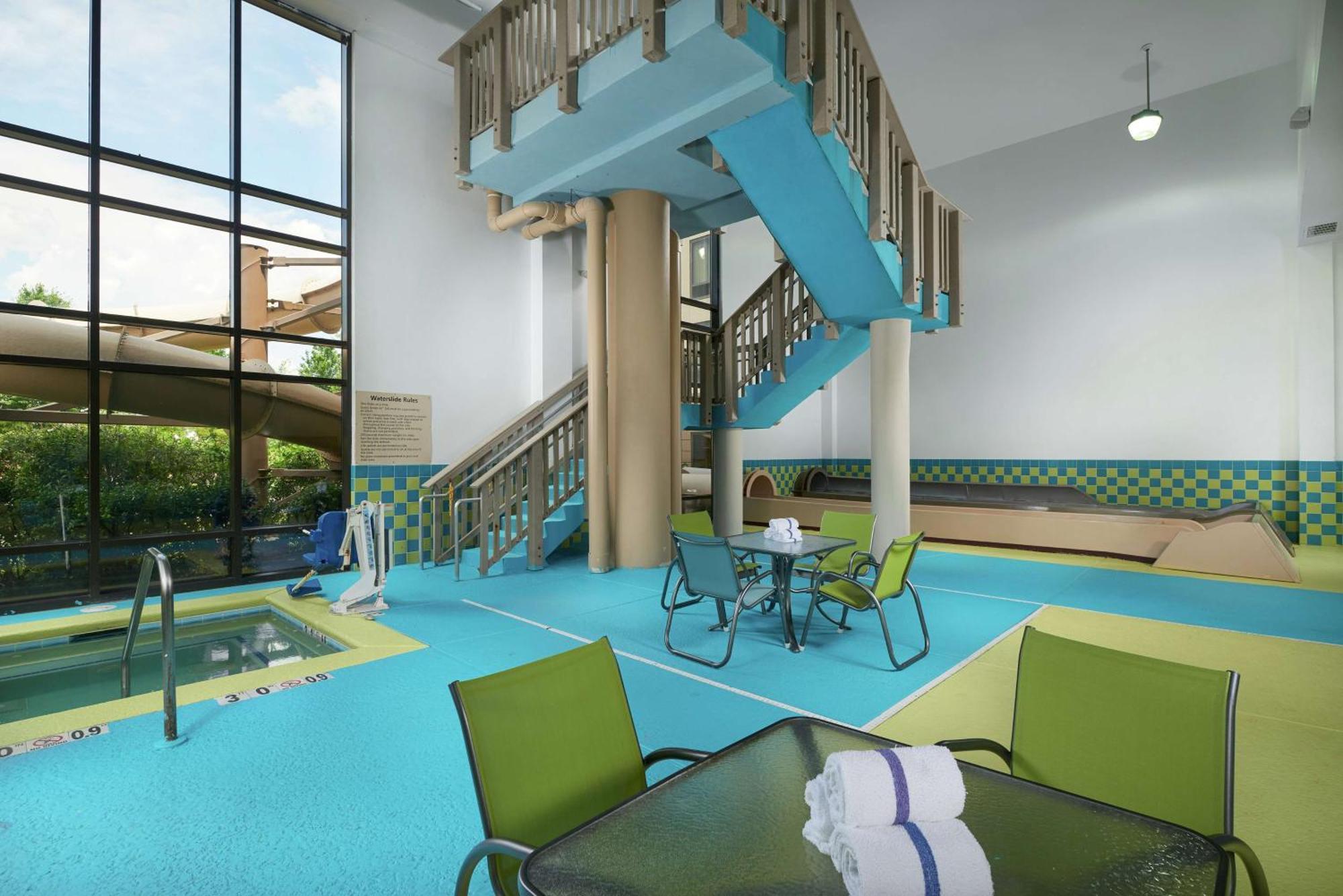 Hampton Inn Bermuda Run / Advance Eksteriør bilde