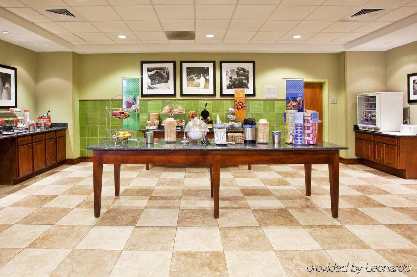 Hampton Inn Bermuda Run / Advance Eksteriør bilde