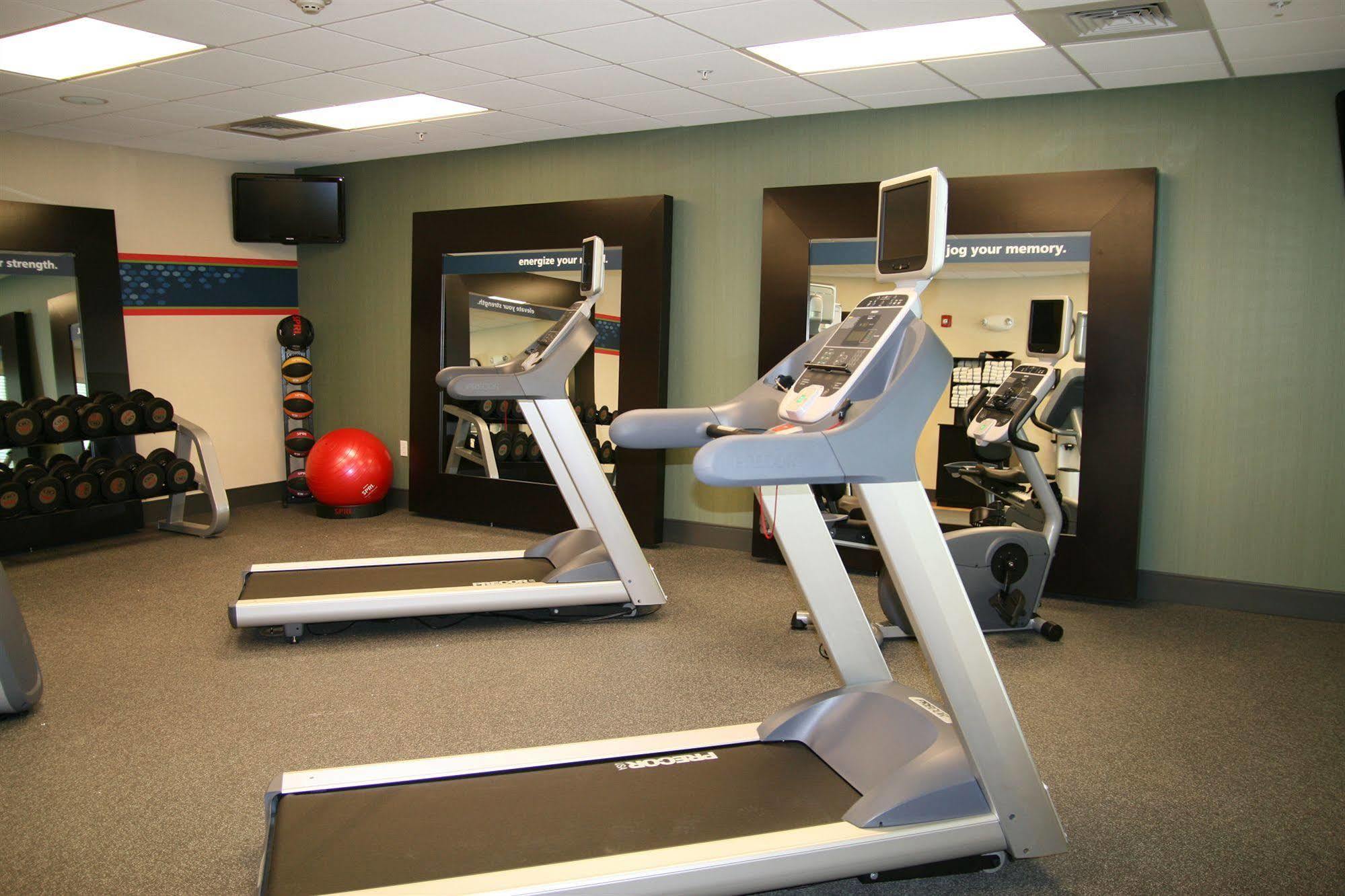 Hampton Inn Bermuda Run / Advance Fasiliteter bilde