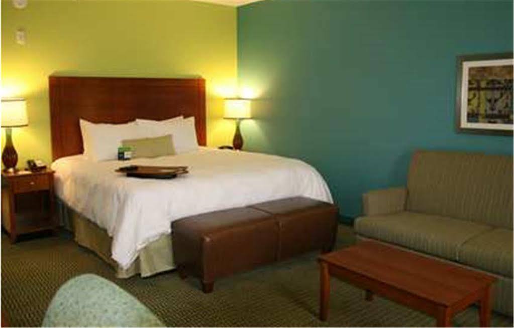 Hampton Inn Bermuda Run / Advance Eksteriør bilde
